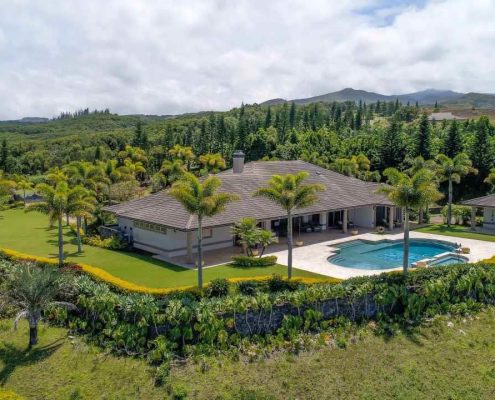 222 Keoawa St, Lahaina - Maui home