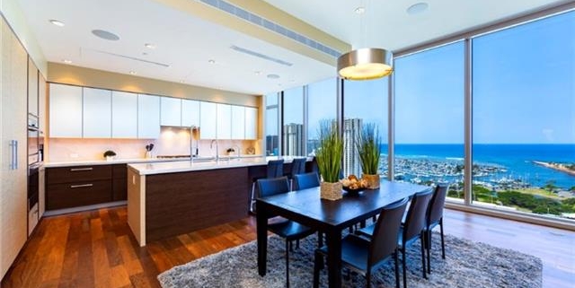 One Ala Moana Penthouse - Honolulu, Oahu